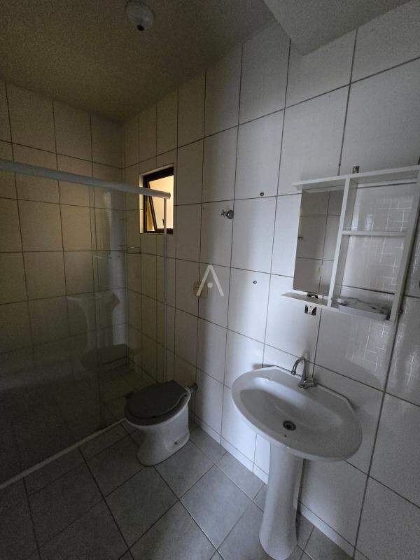 Apartamento para para aluguel no Bairro CENTRO em TOLEDO: 