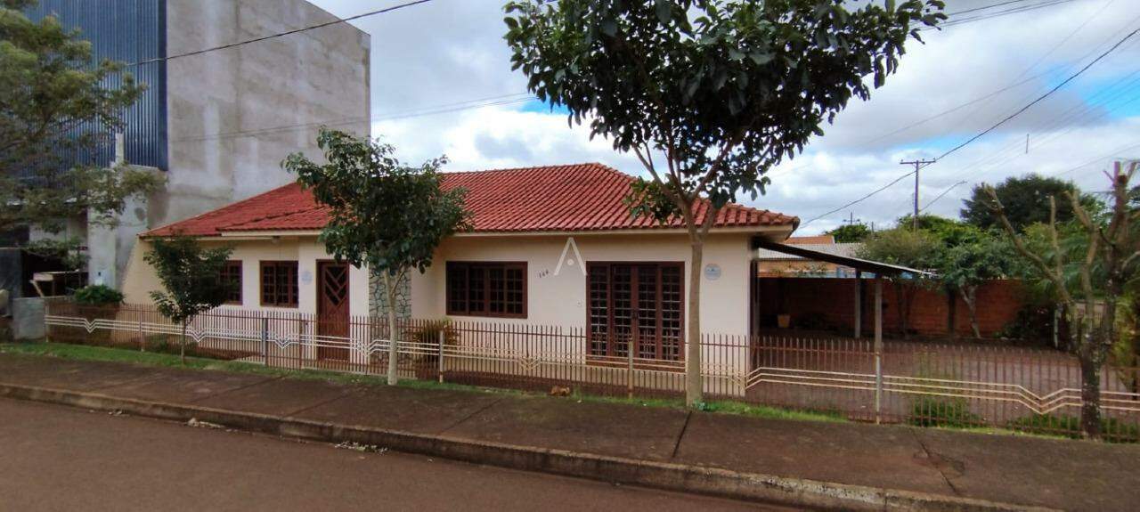 Casa Residencial para para aluguel no Bairro SEDE ALVORADA em TOLEDO: