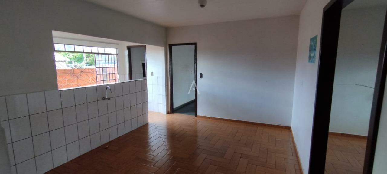 Casa Residencial para para aluguel no Bairro SEDE ALVORADA em TOLEDO: 