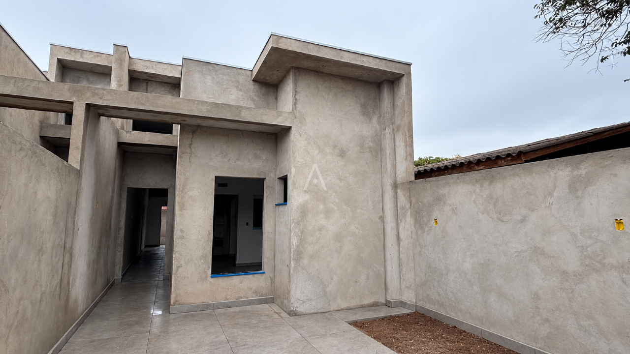Casa Residencial para à venda no Bairro JARDIM COOPAGRO em TOLEDO: 