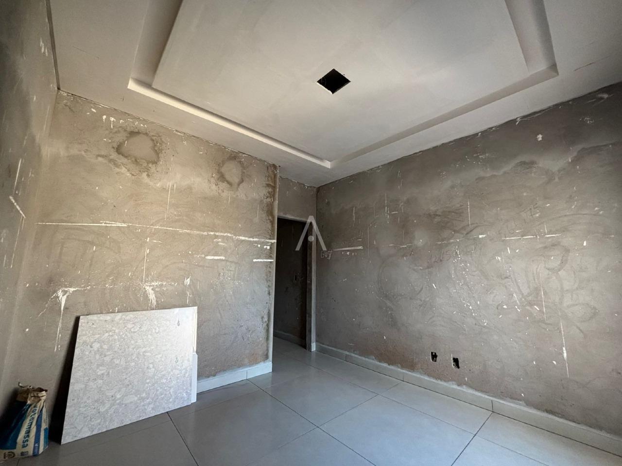 Casa Residencial para à venda no Bairro JARDIM COOPAGRO em TOLEDO: 