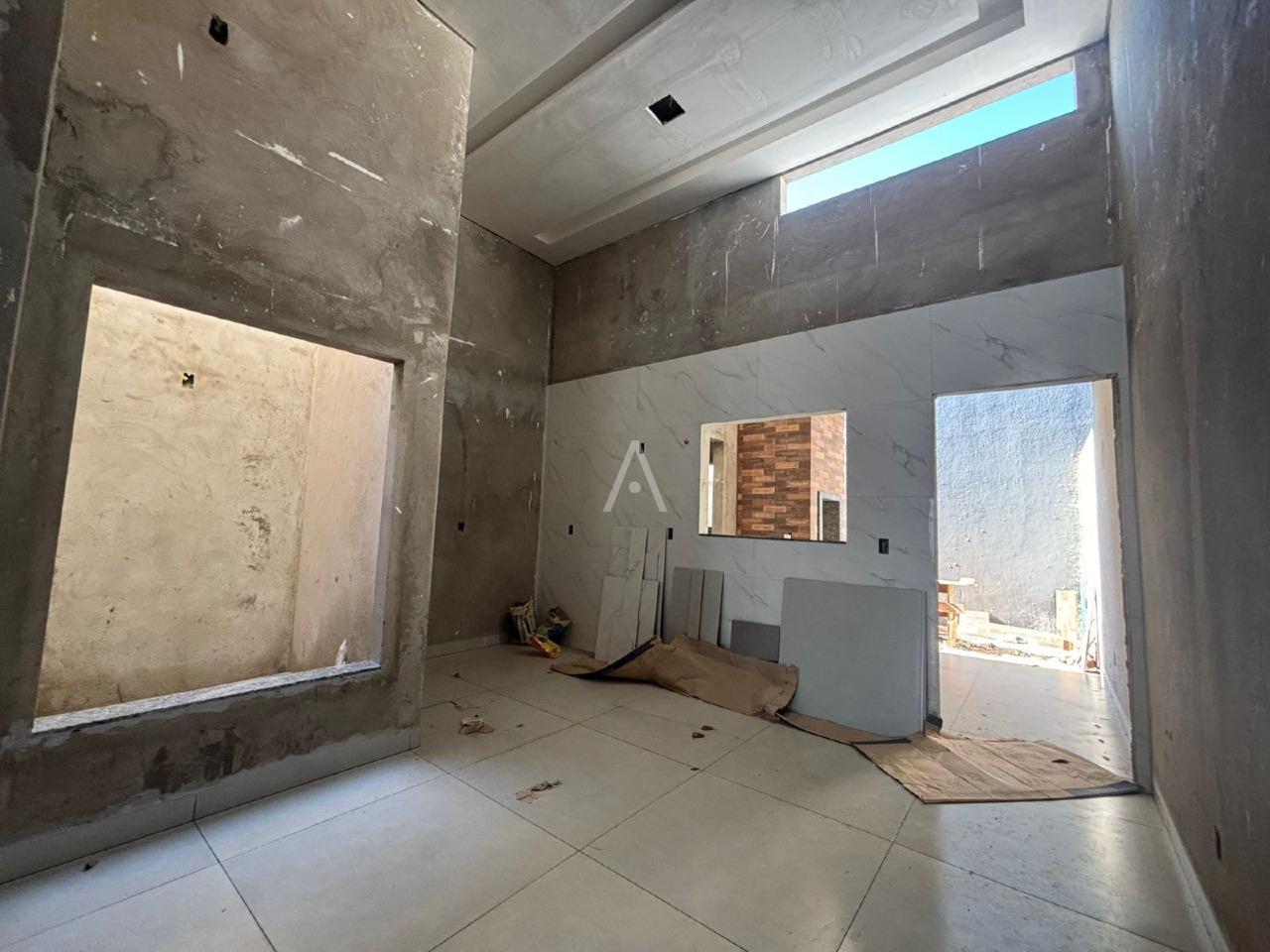 Casa Residencial para à venda no Bairro JARDIM COOPAGRO em TOLEDO: 