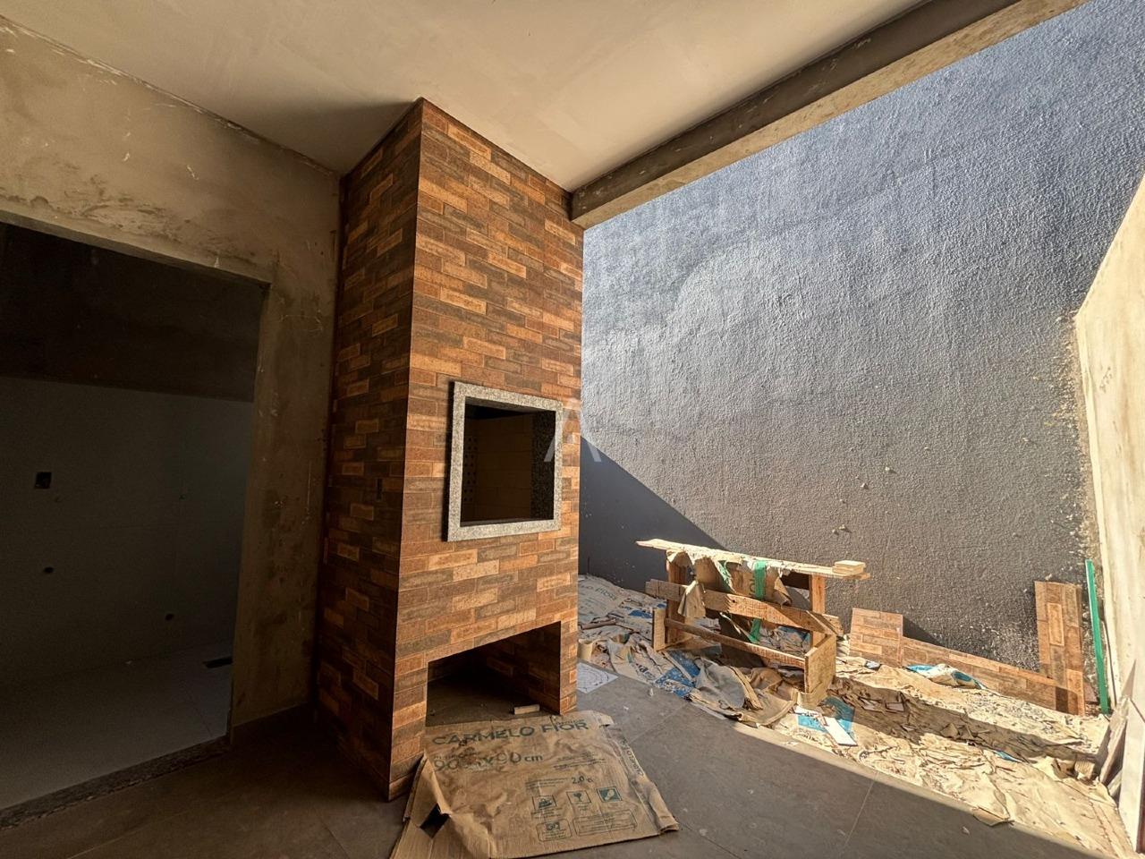 Casa Residencial para à venda no Bairro JARDIM COOPAGRO em TOLEDO: 