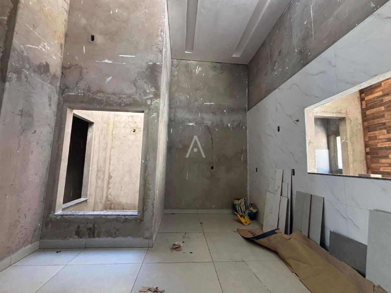 Casa Residencial para à venda no Bairro JARDIM COOPAGRO em TOLEDO: 