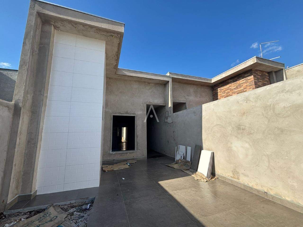 Casa Residencial para à venda no Bairro JARDIM COOPAGRO em TOLEDO: 