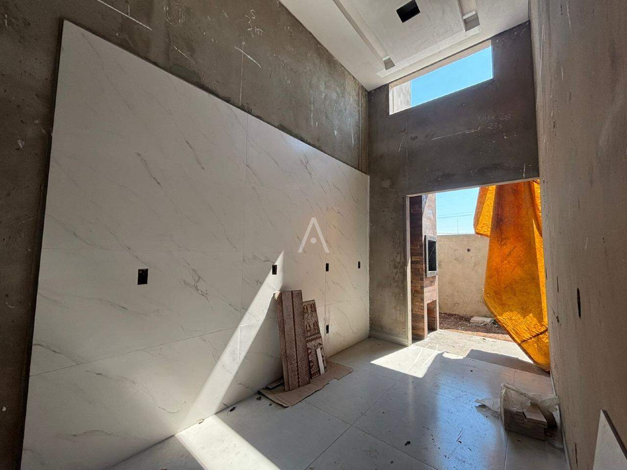 Casa Residencial para à venda no Bairro JARDIM COOPAGRO em TOLEDO: 