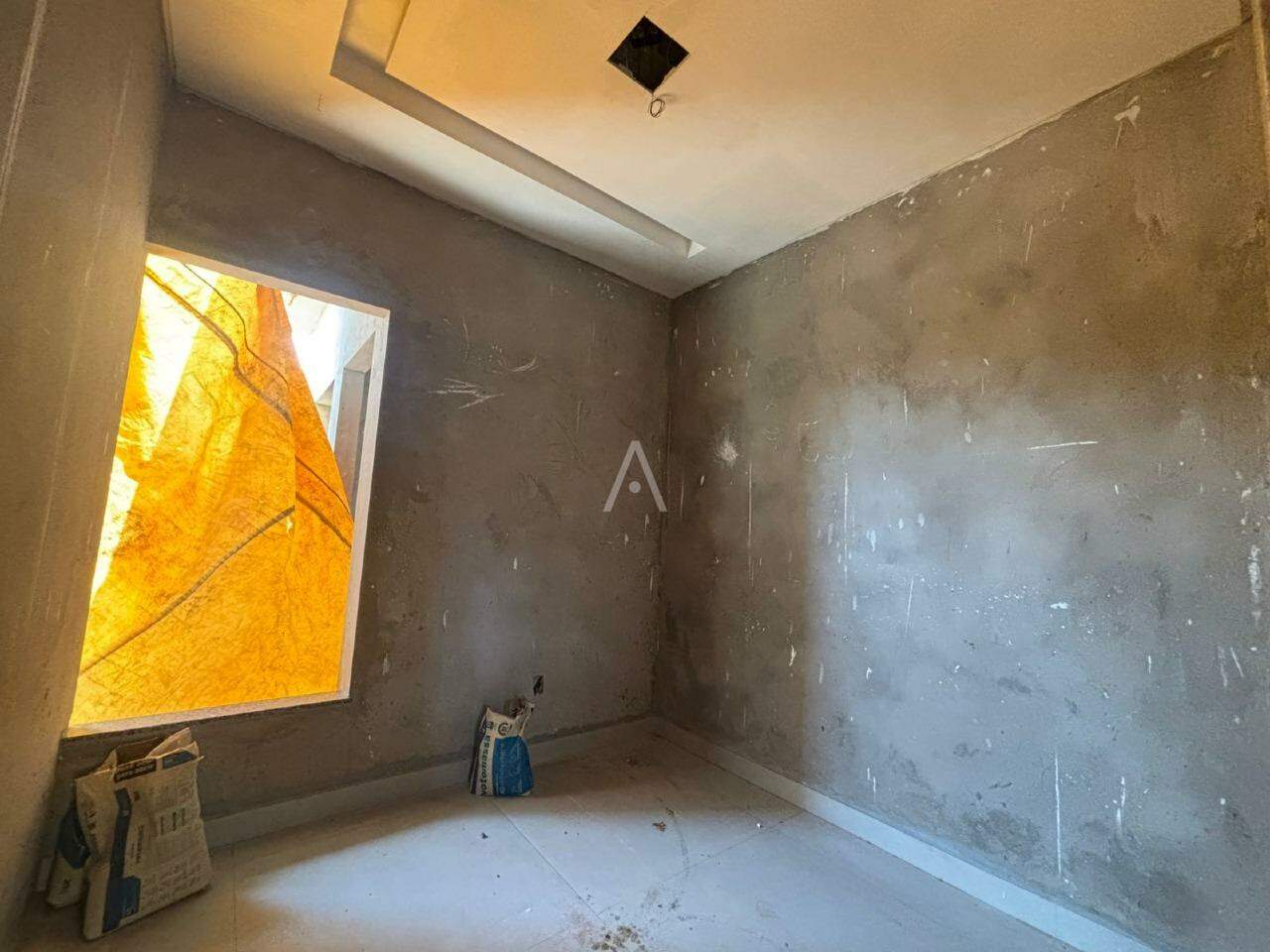 Casa Residencial para à venda no Bairro JARDIM COOPAGRO em TOLEDO: 