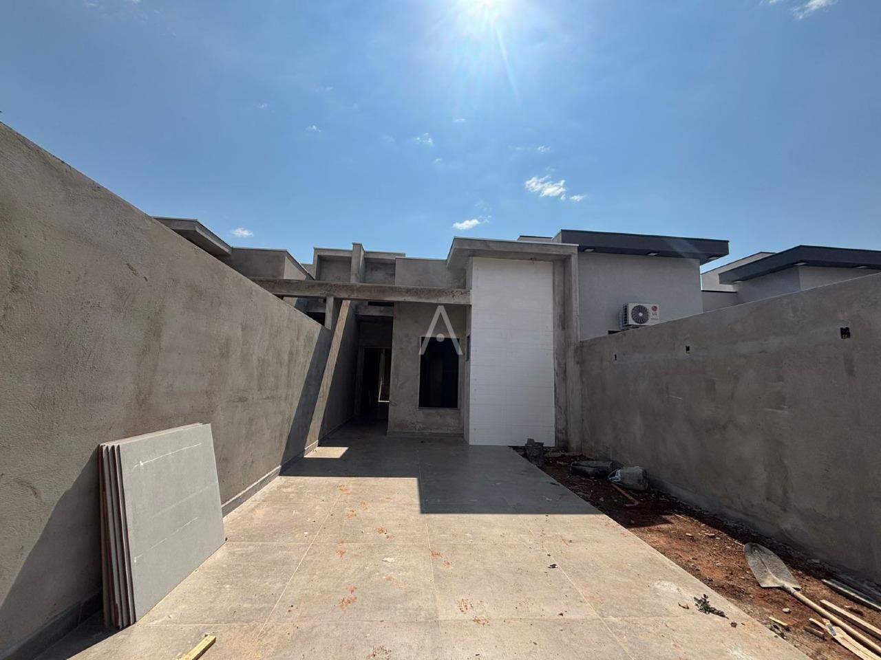 Casa Residencial para à venda no Bairro JARDIM COOPAGRO em TOLEDO: 