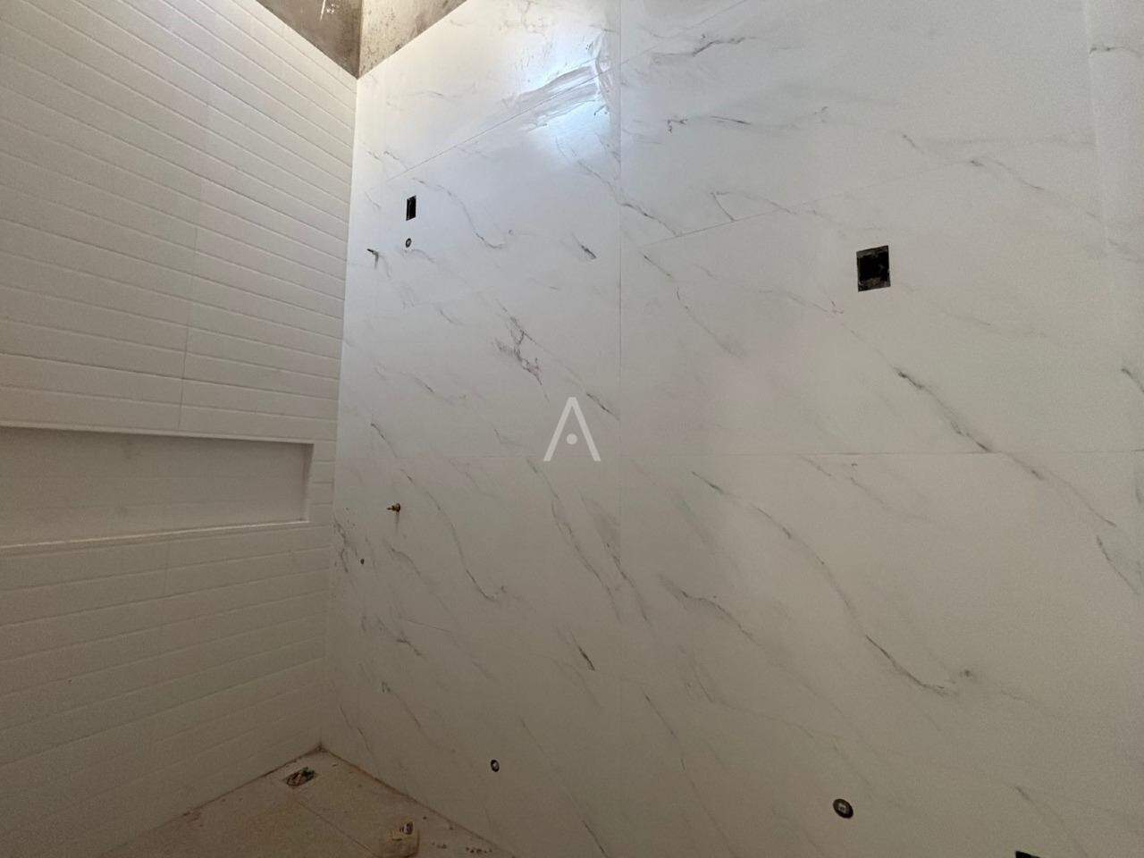 Casa Residencial para à venda no Bairro JARDIM COOPAGRO em TOLEDO: 