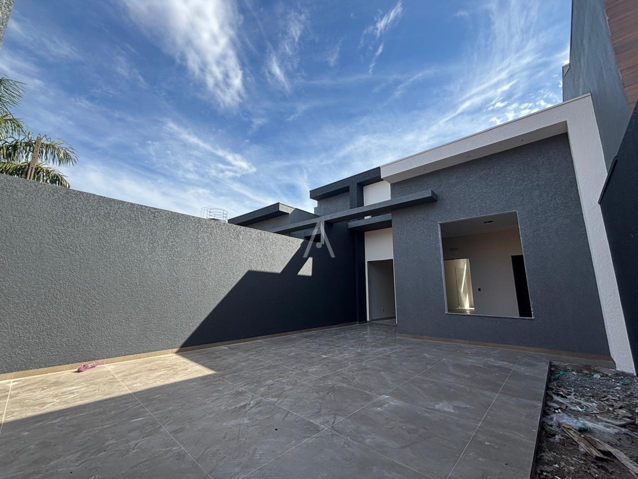 Casa Residencial para à venda no Bairro TOCANTINS em TOLEDO: 