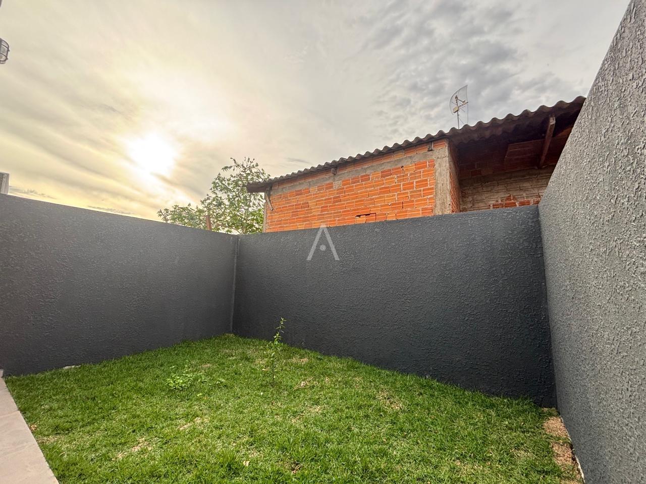 Casa Residencial para à venda no Bairro JARDIM COOPAGRO em TOLEDO: 