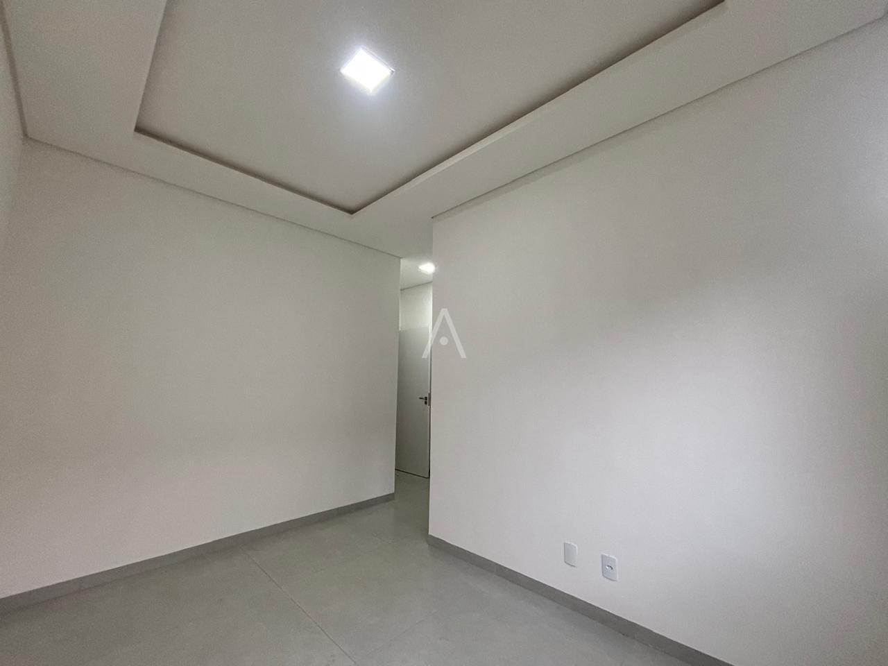 Casa Residencial para à venda no Bairro JARDIM COOPAGRO em TOLEDO: 