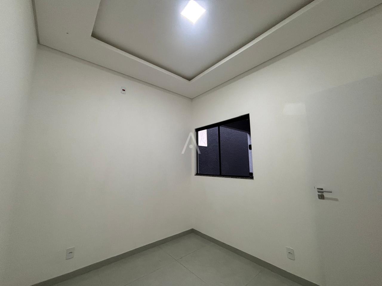 Casa Residencial para à venda no Bairro JARDIM COOPAGRO em TOLEDO: 