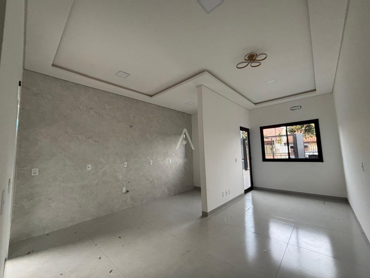 Casa Residencial para à venda no Bairro JARDIM COOPAGRO em TOLEDO: 