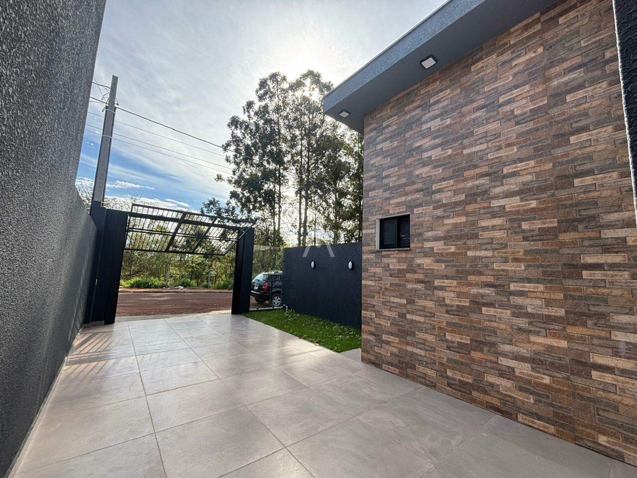 Casa Residencial para à venda no Bairro JARDIM COOPAGRO em TOLEDO: 
