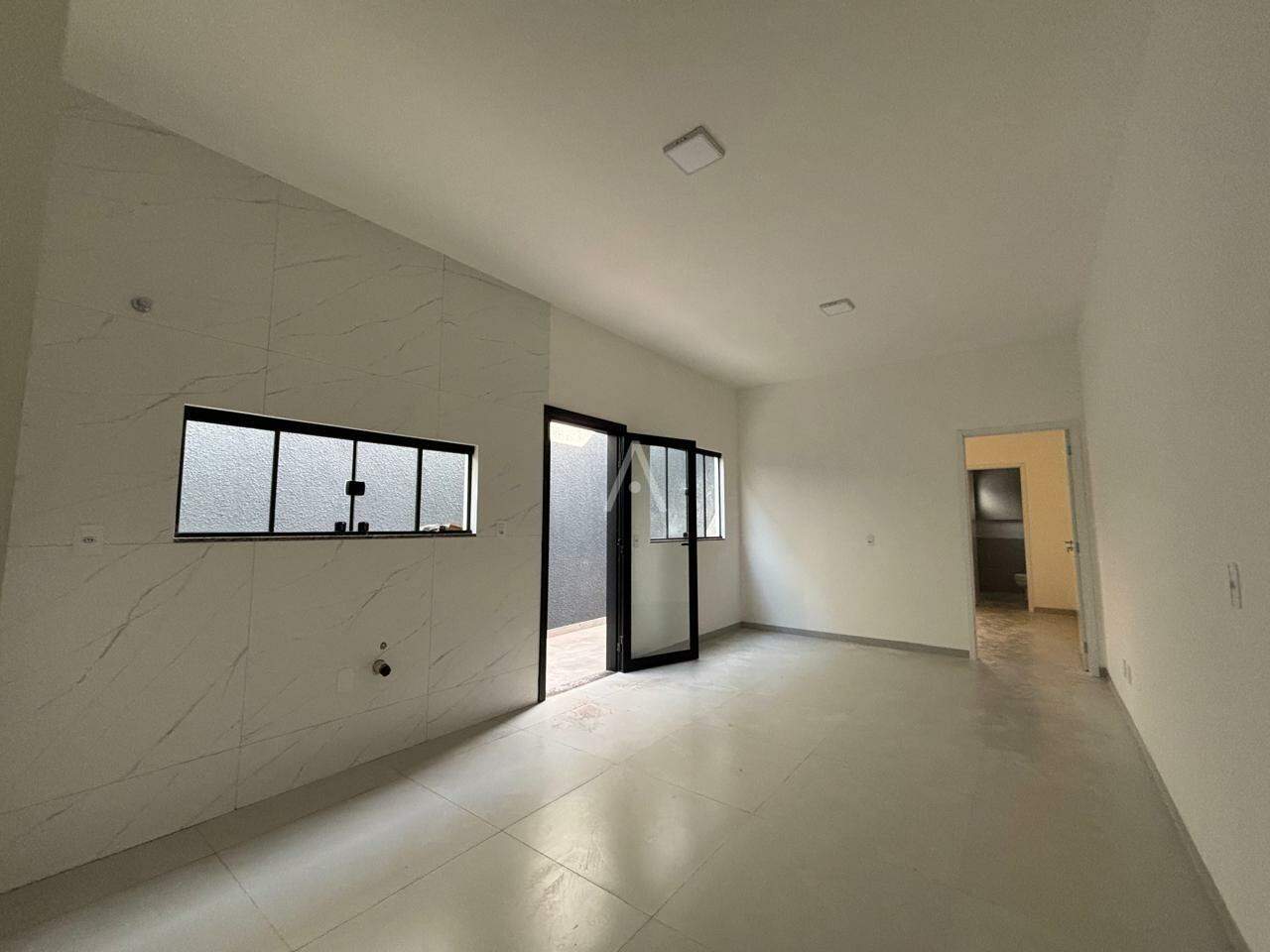 Casa Residencial para à venda no Bairro JARDIM COOPAGRO em TOLEDO: 