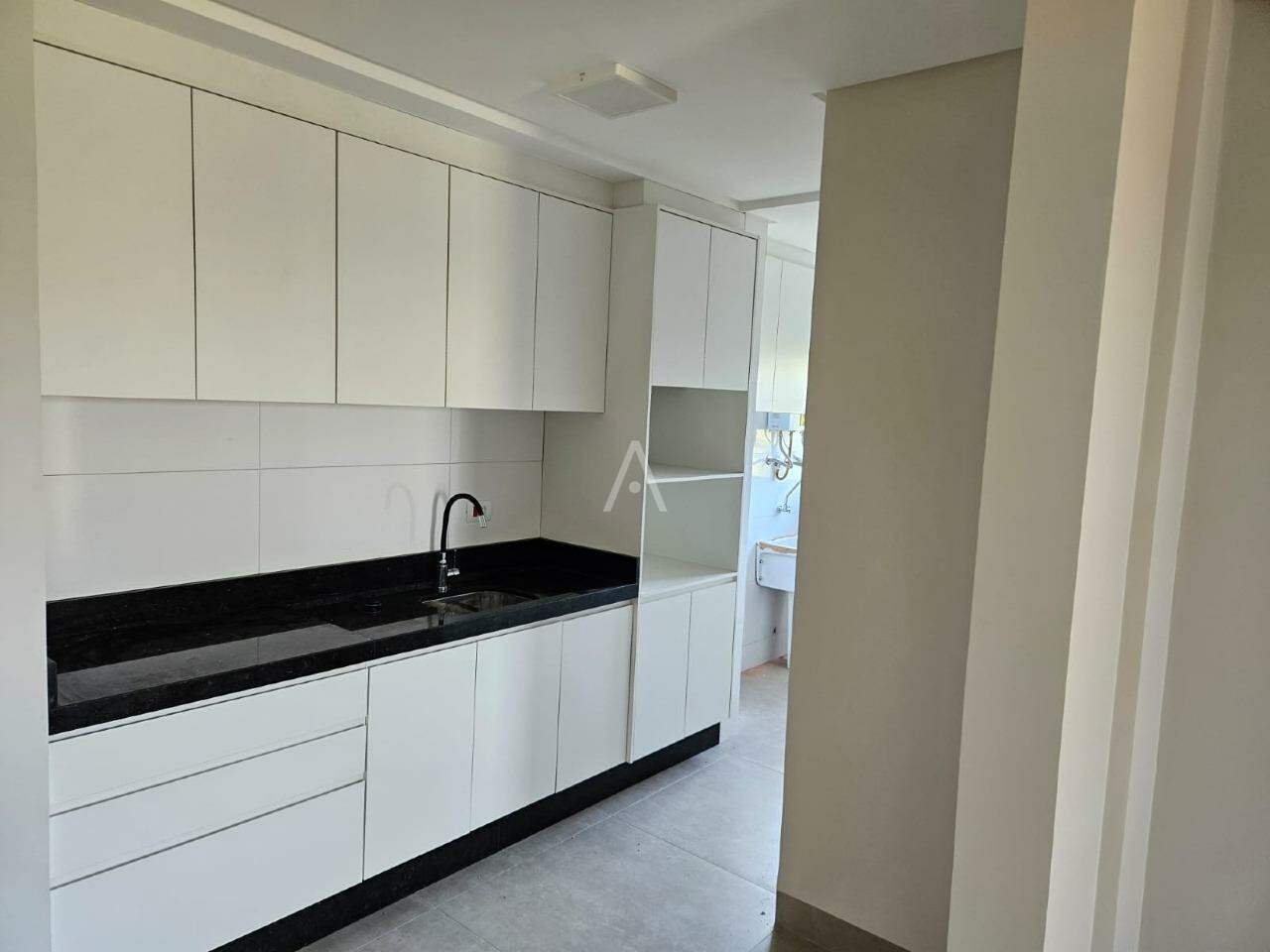 Apartamento para à venda no Bairro ALTO ALEGRE em CASCAVEL: