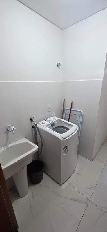 Apartamento para para aluguel no Bairro JARDIM GISELA em TOLEDO: 