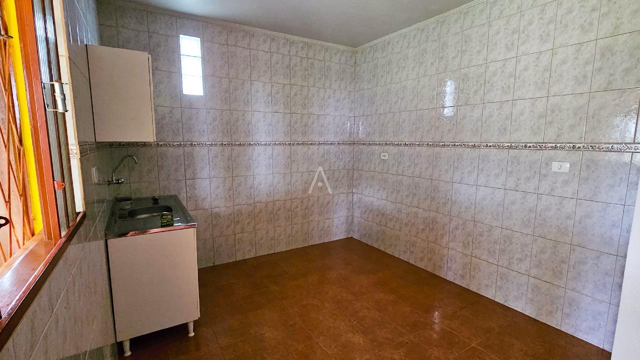 Casa Residencial para à venda no Bairro NEVA em CASCAVEL: 