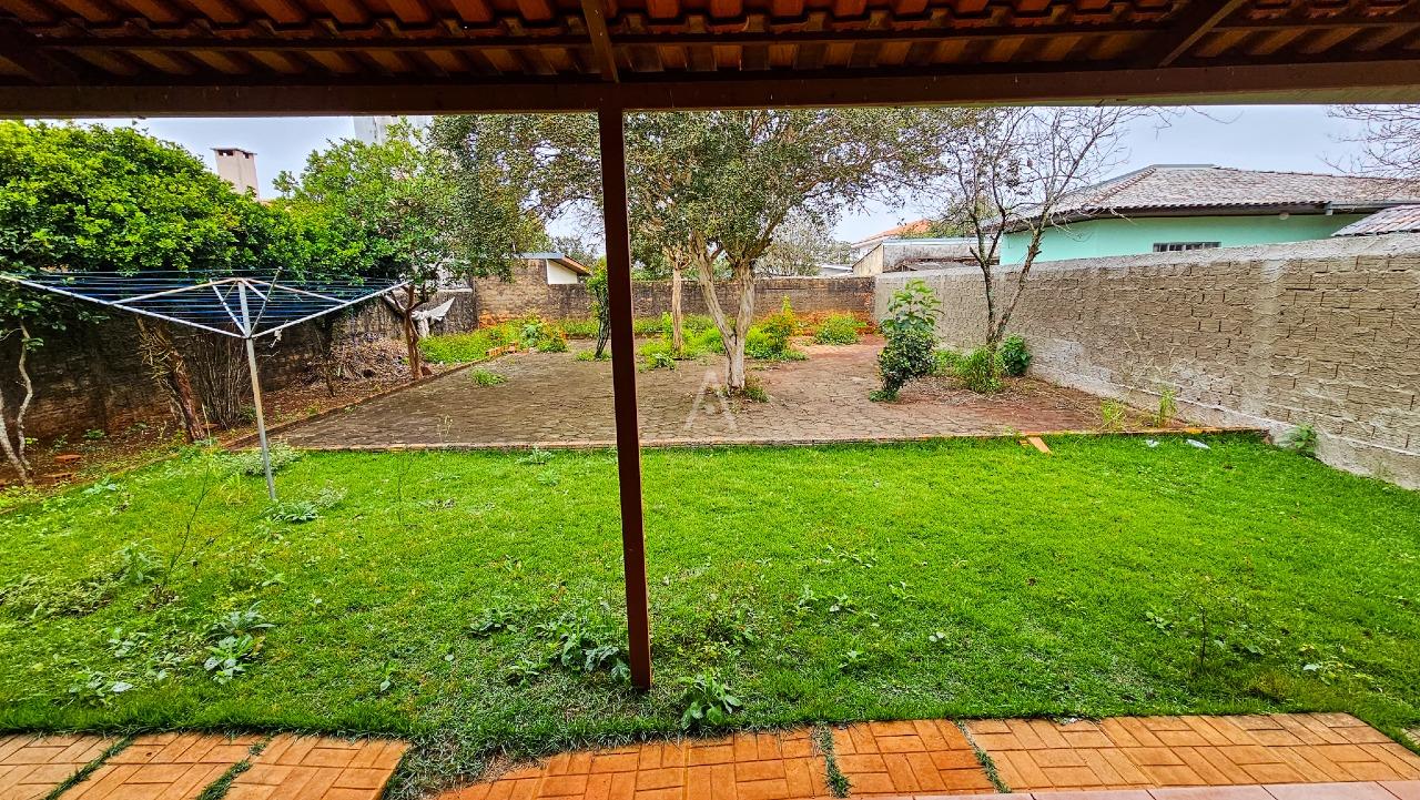 Casa Residencial para à venda no Bairro NEVA em CASCAVEL: 