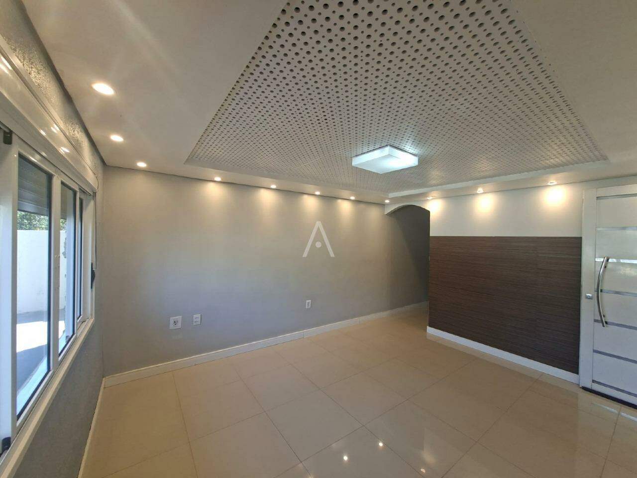 Casa Residencial para para aluguel no Bairro CANCELLI em CASCAVEL: