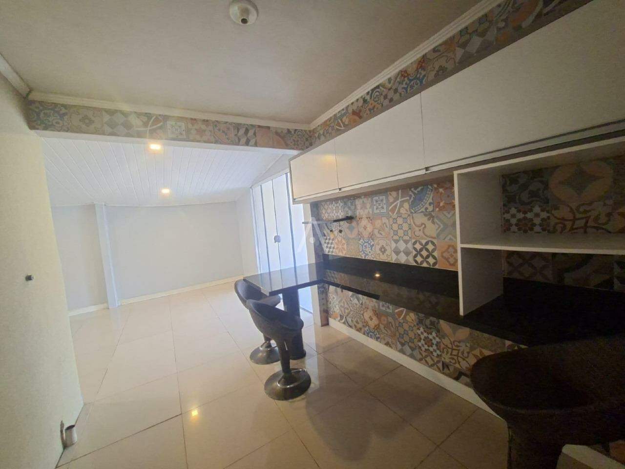 Casa Residencial para para aluguel no Bairro CANCELLI em CASCAVEL: