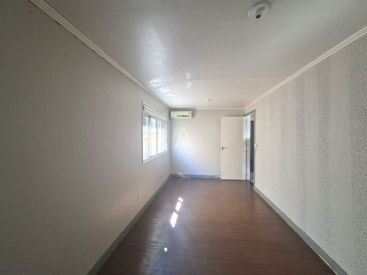 Casa Residencial para para aluguel no Bairro CANCELLI em CASCAVEL: