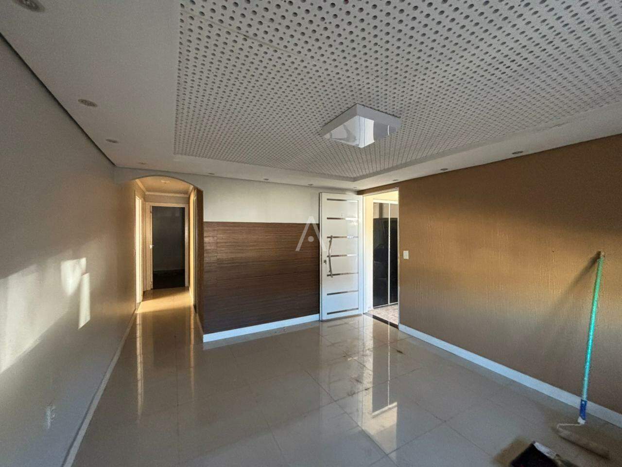 Casa Residencial para para aluguel no Bairro CANCELLI em CASCAVEL: 