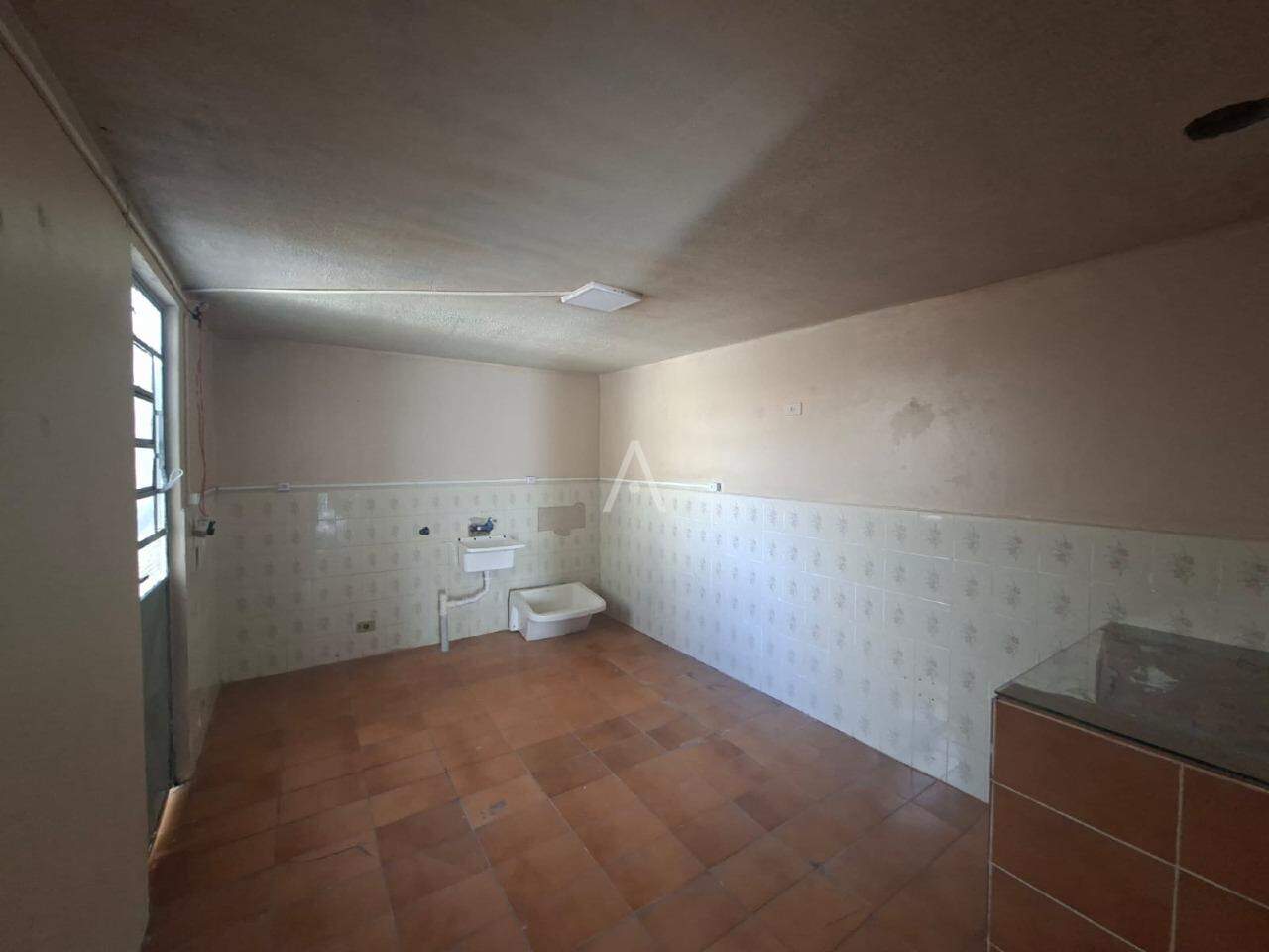 Casa Residencial para para aluguel no Bairro CANCELLI em CASCAVEL:
