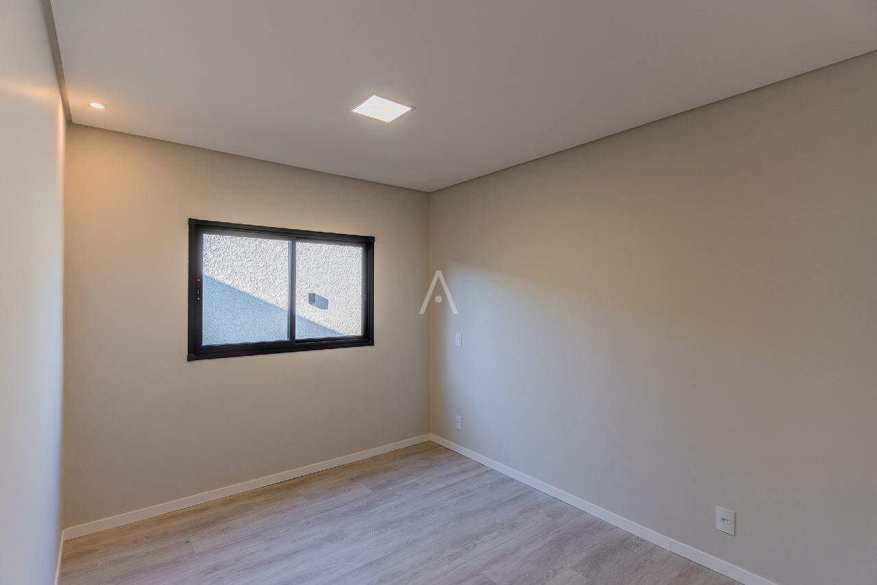 Casa Residencial para à venda no Bairro RECANTO TROPICAL em CASCAVEL: 