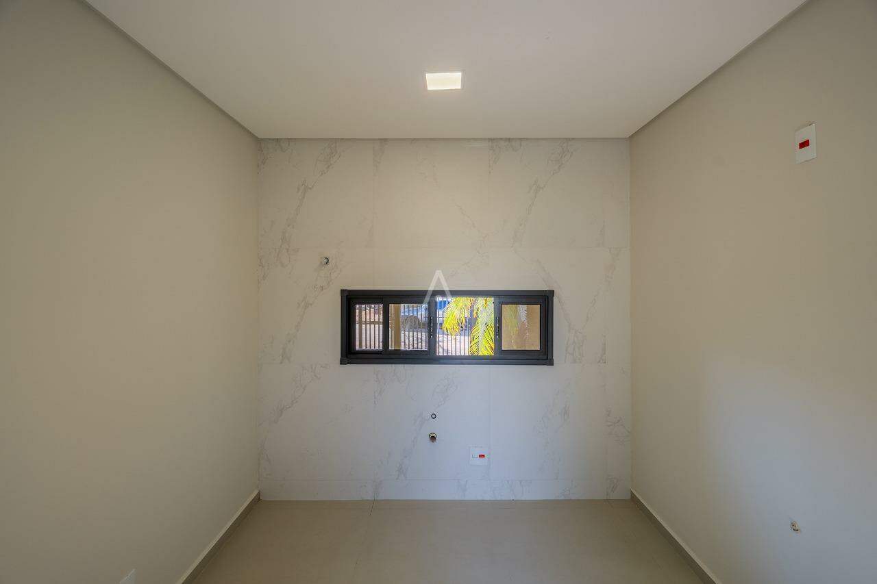 Casa Residencial para à venda no Bairro RECANTO TROPICAL em CASCAVEL: 