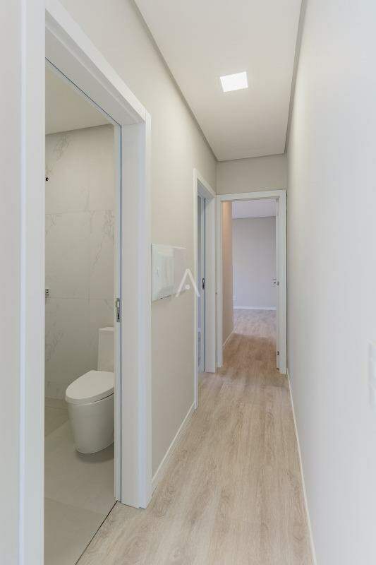 Casa Residencial para à venda no Bairro RECANTO TROPICAL em CASCAVEL: 