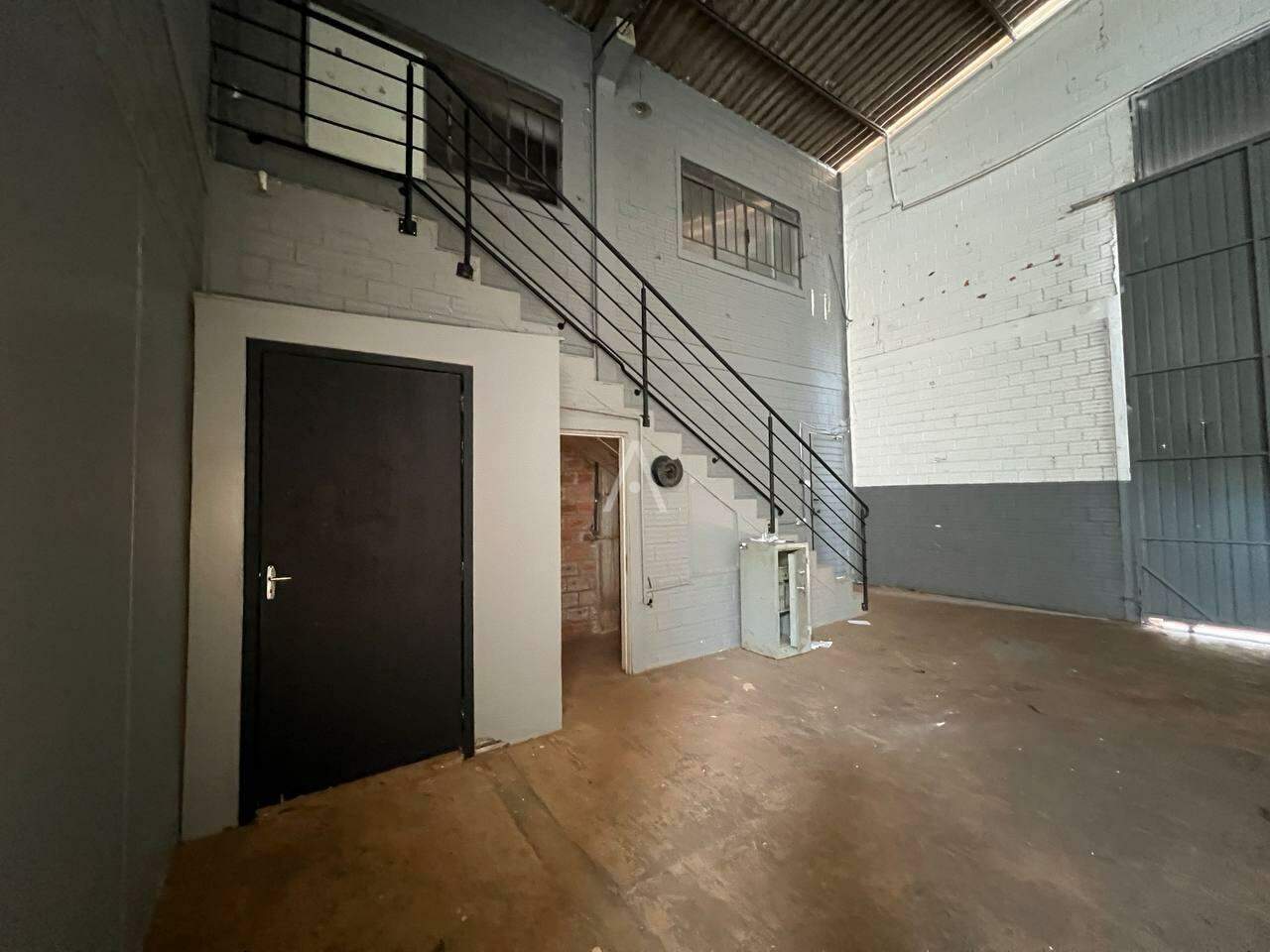 Barracão Comercial para para aluguel no Bairro Pioneiros Catarinenses em CASCAVEL: 