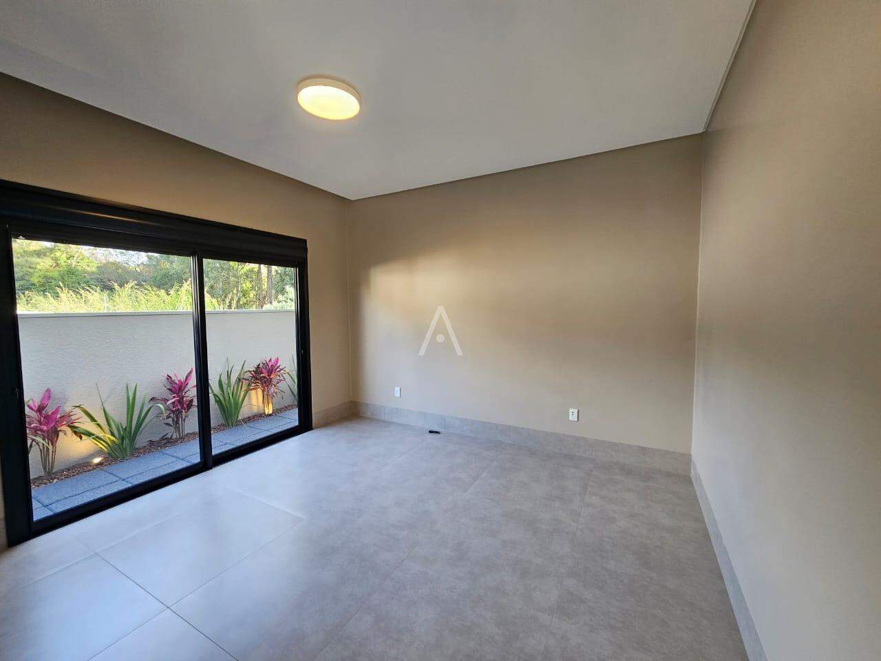 Casa Residencial para à venda no Bairro RECANTO TROPICAL em CASCAVEL: 
