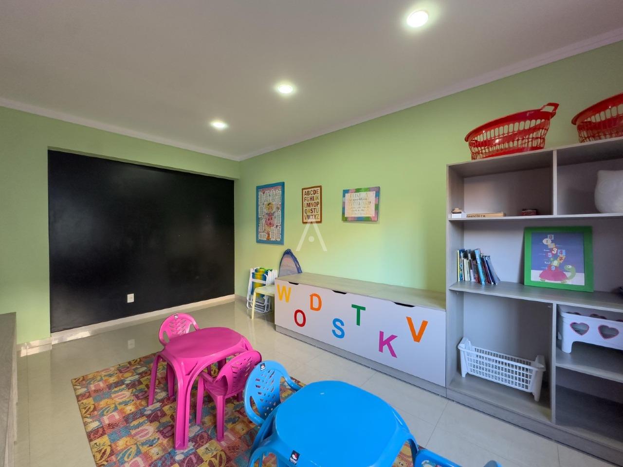 Apartamento para à venda no Bairro CENTRO em CASCAVEL: brinquedoteca