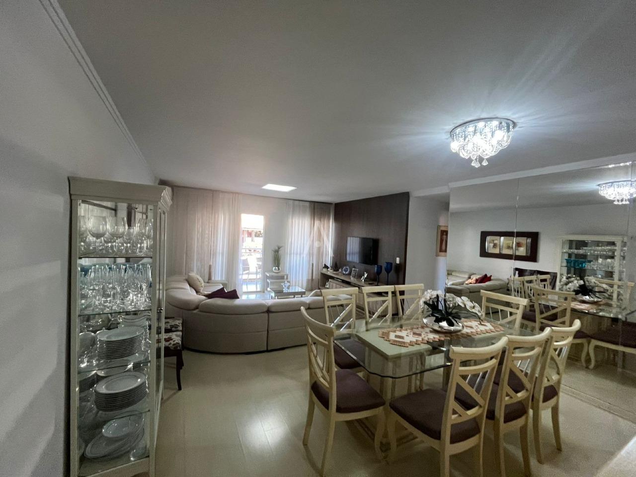 Apartamento para à venda no Bairro CENTRO em CASCAVEL: Sala de jantar