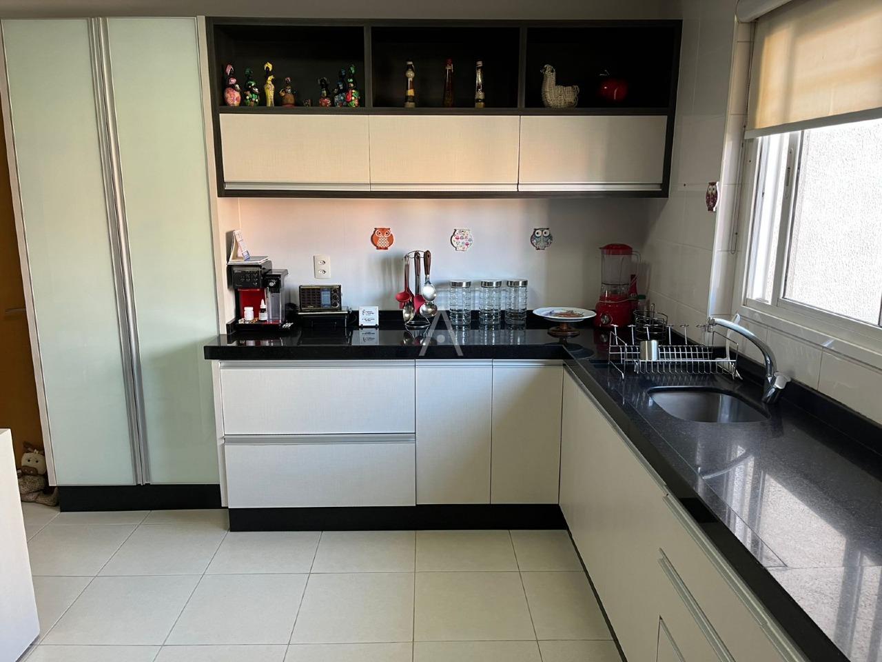 Apartamento para à venda no Bairro CENTRO em CASCAVEL: Cozinha