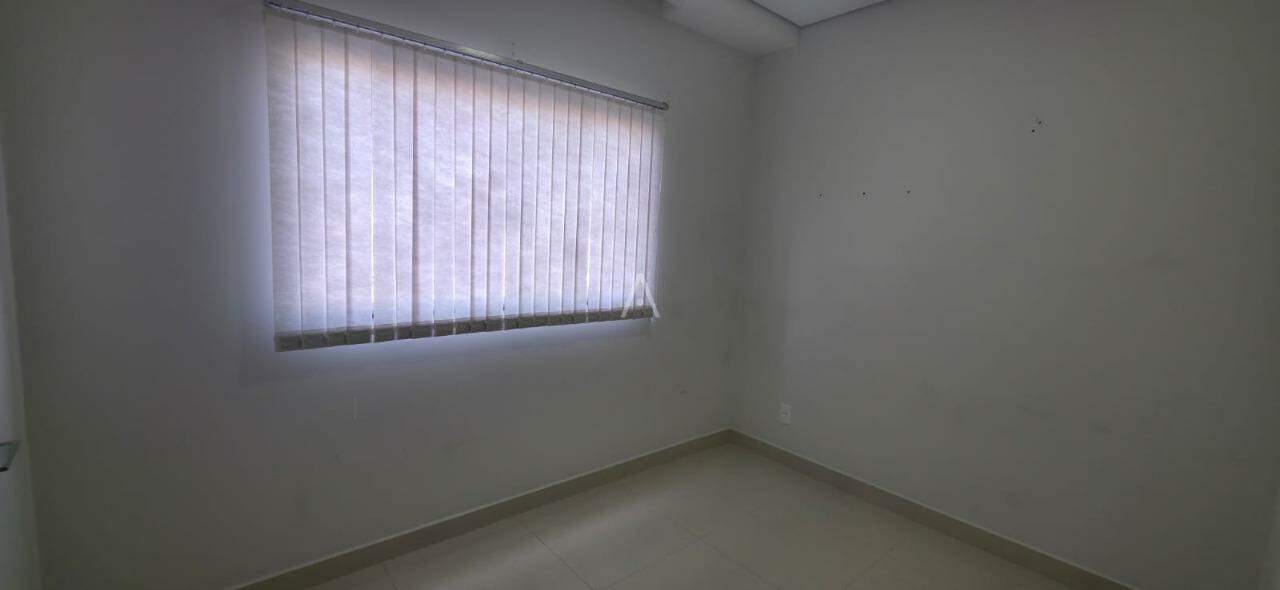 Apartamento para para aluguel no Bairro CENTRO em TOLEDO: