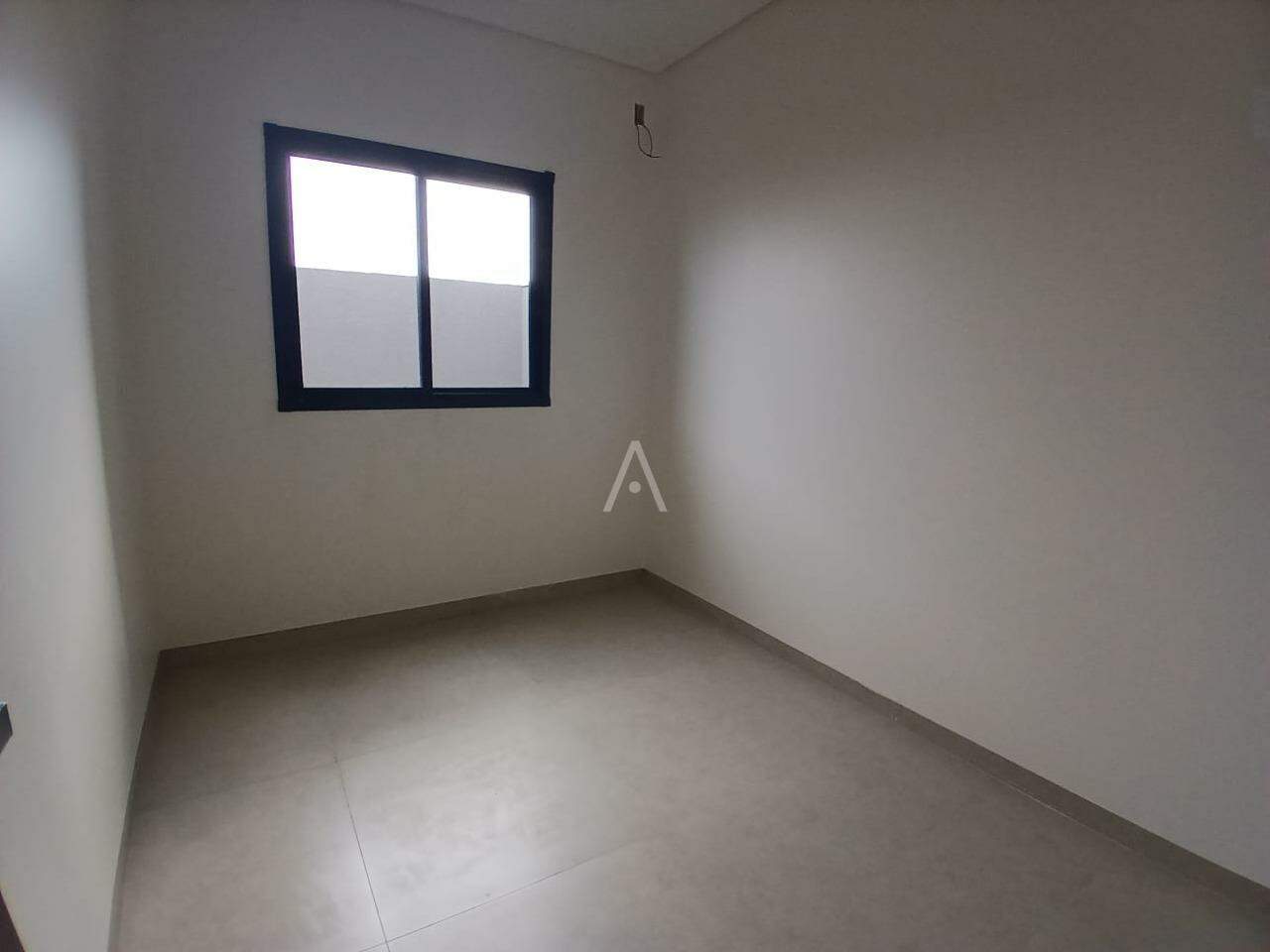 Casa Residencial para à venda no Bairro JARDIM COOPAGRO em TOLEDO: 