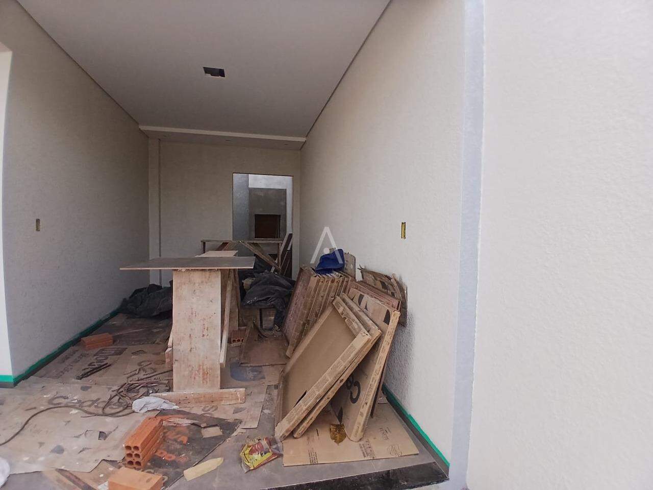 Casa Residencial para à venda no Bairro JARDIM COOPAGRO em TOLEDO: 