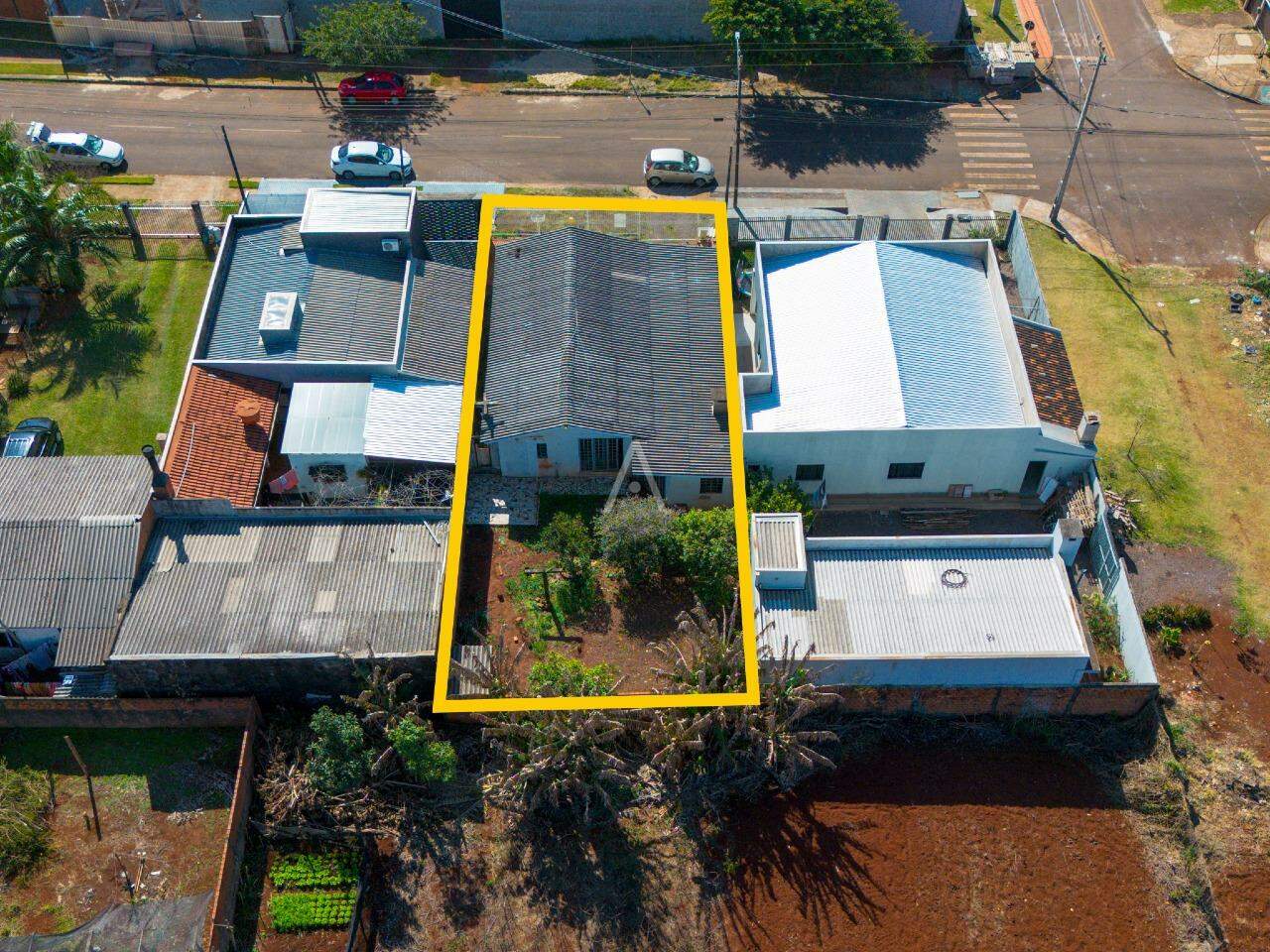 Casa Residencial para à venda no Bairro UNIVERSITARIO em CASCAVEL:
