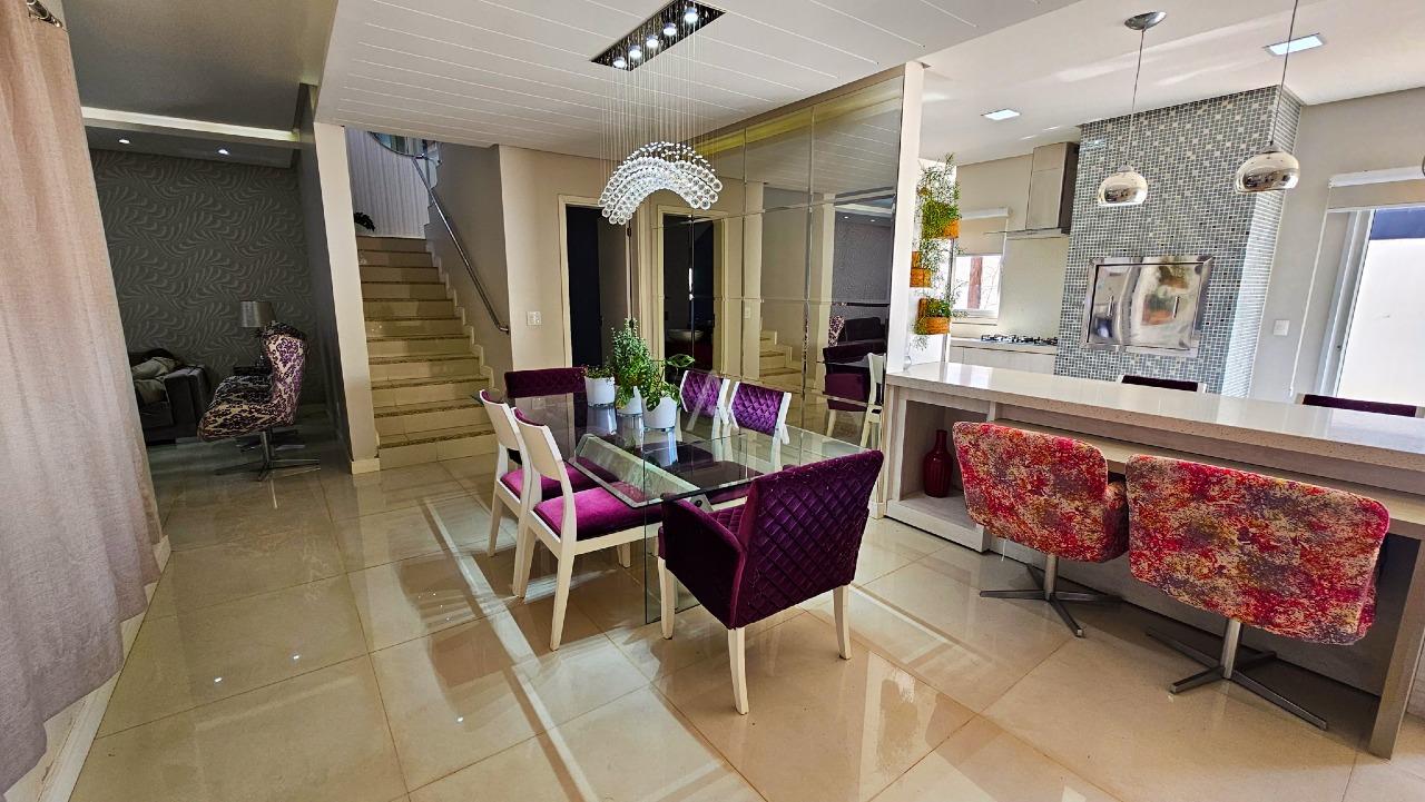 Casas e Sobrados em Condomínio para à venda no Bairro CATARATAS em CASCAVEL: 