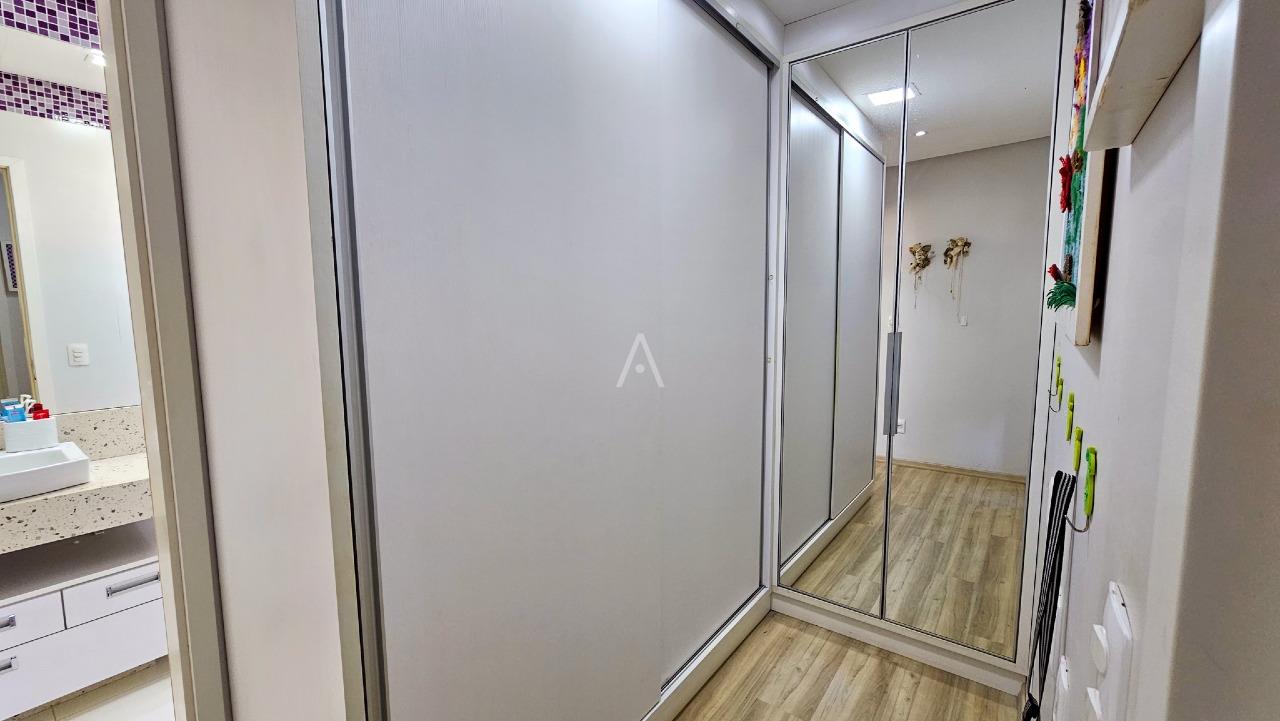 Casas e Sobrados em Condomínio para à venda no Bairro CATARATAS em CASCAVEL: 