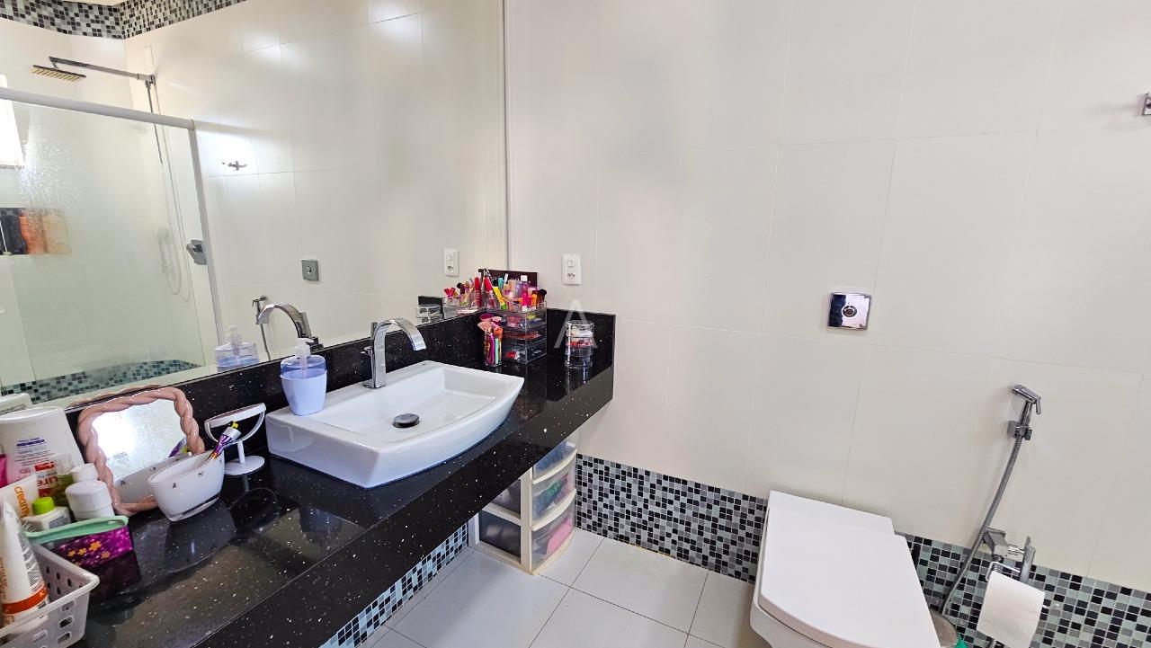 Casas e Sobrados em Condomínio para à venda no Bairro CATARATAS em CASCAVEL: 