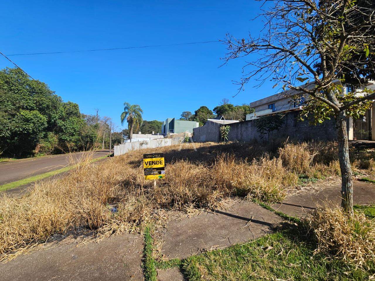 Terreno para à venda no Bairro REGIAO DO LAGO em CASCAVEL: 