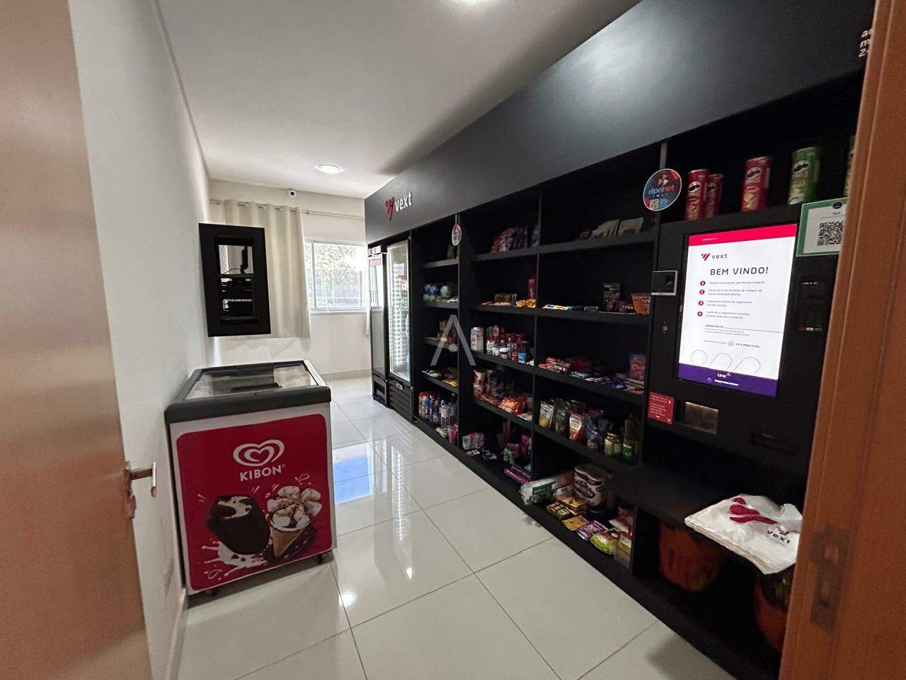 Apartamento para à venda no Bairro CENTRO em CASCAVEL: Mini Mercado