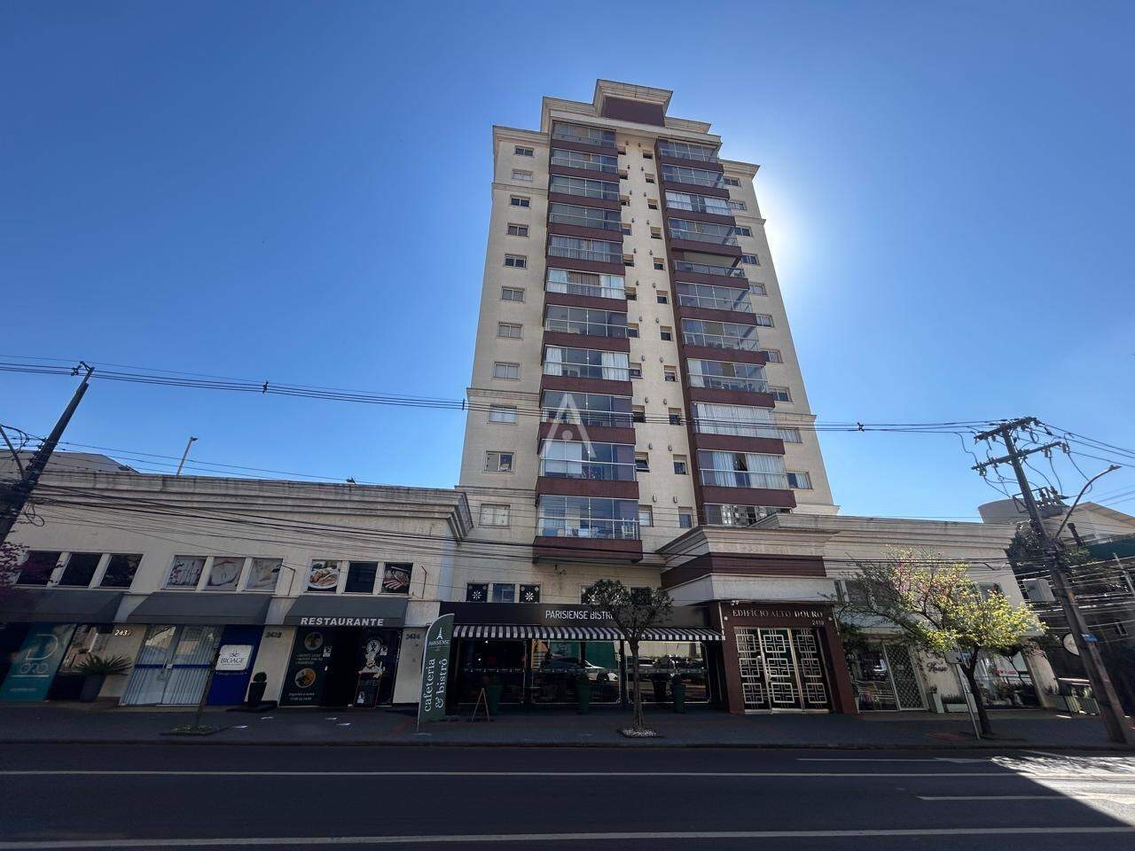 Apartamento para à venda no Bairro CENTRO em CASCAVEL: 