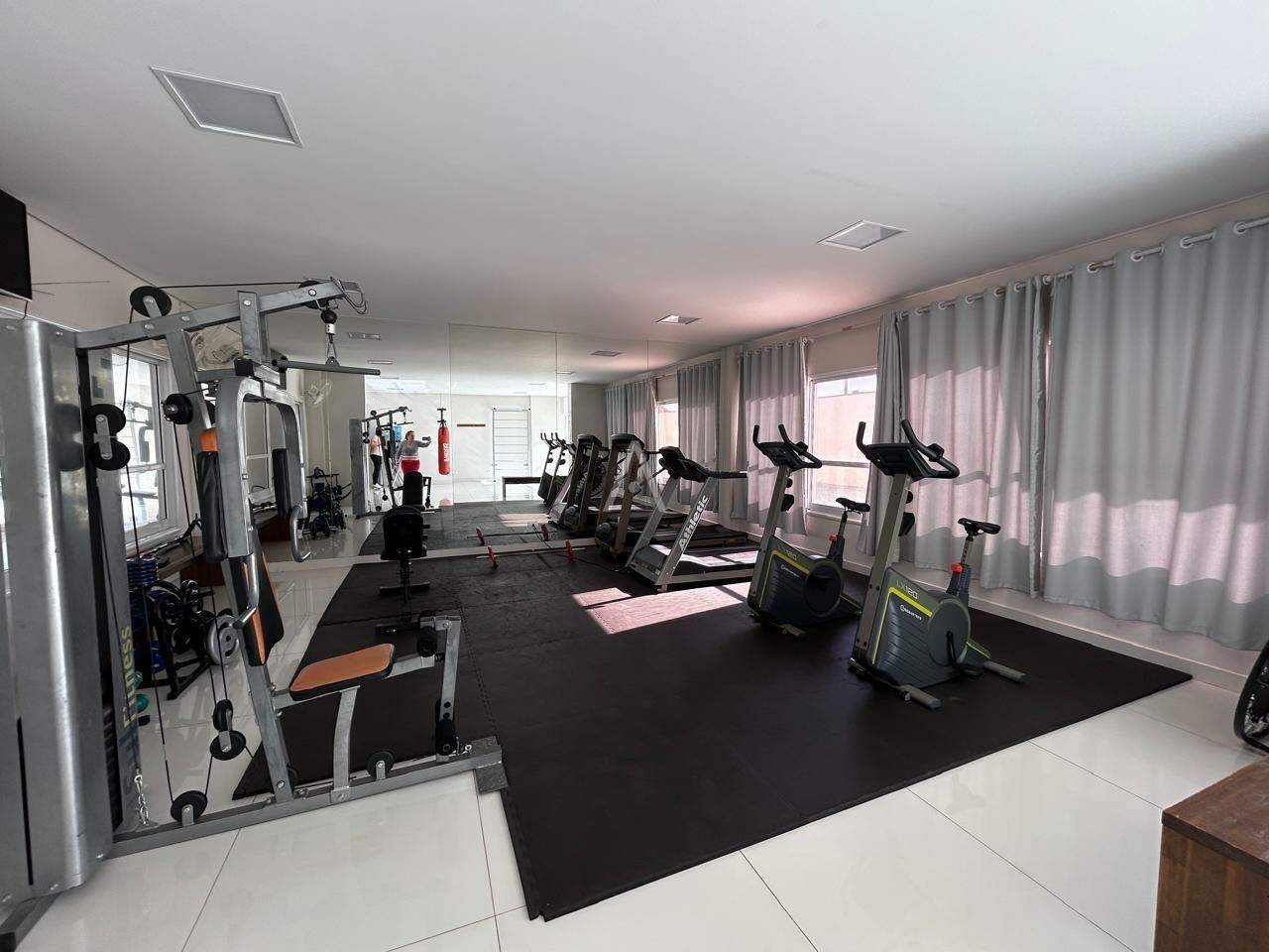 Apartamento para à venda no Bairro CENTRO em CASCAVEL: Academia