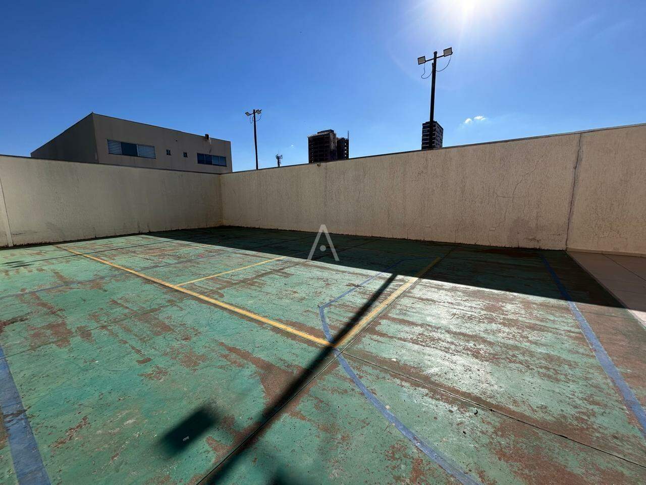 Apartamento para à venda no Bairro CENTRO em CASCAVEL: Quadra