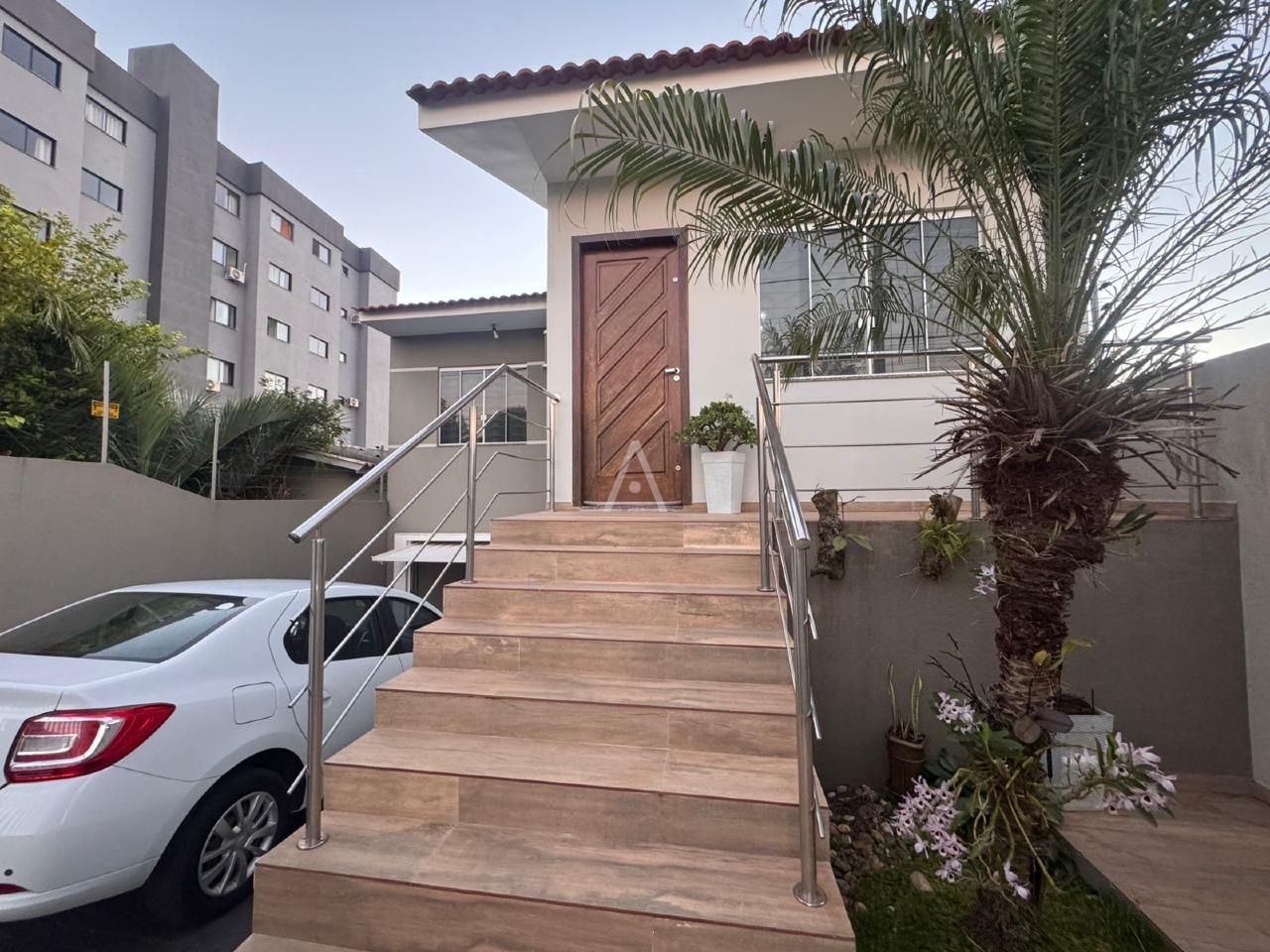 Sobrado para para aluguel no Bairro ALTO ALEGRE em CASCAVEL: 